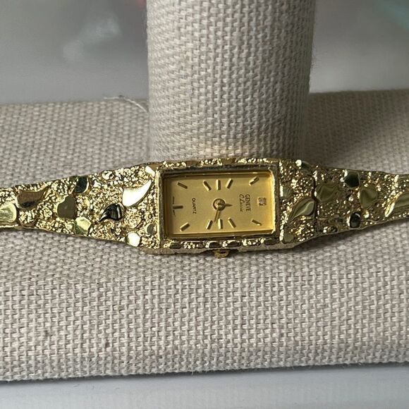 10k Gold Geneve Nugget Watch - Picture 6 of 15